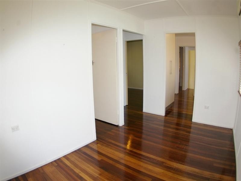 12 Summer Street, Deception Bay QLD 4508