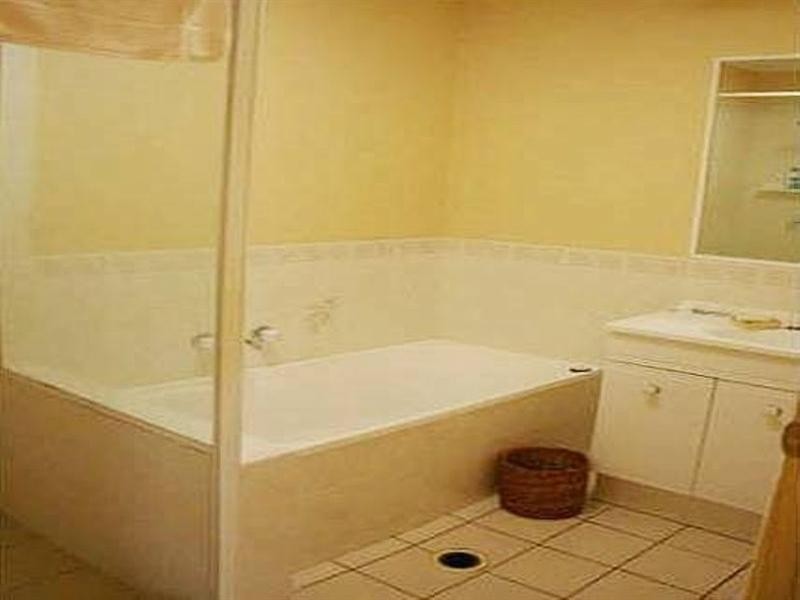 3/4 Wattle Road, Rothwell QLD 4022