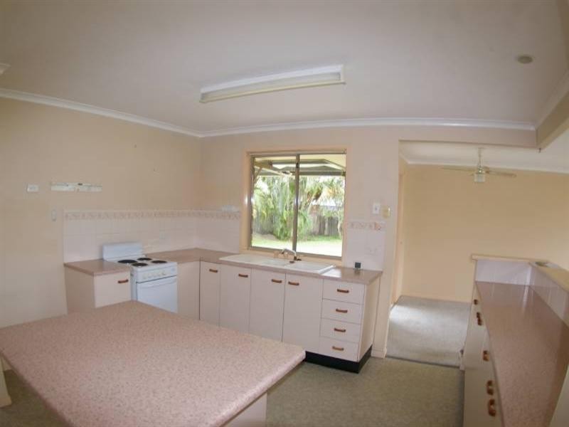 22 Halyard Court, Deception Bay QLD 4508