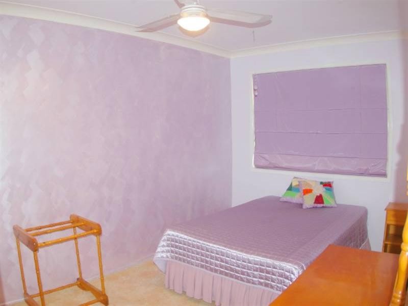 16 Viney Avenue, Kallangur QLD 4503