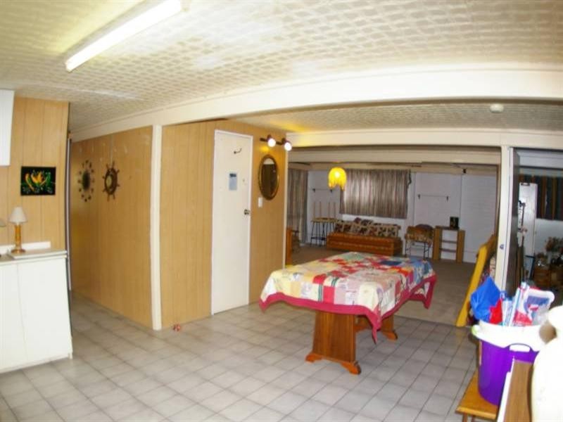 16 Viney Avenue, Kallangur QLD 4503