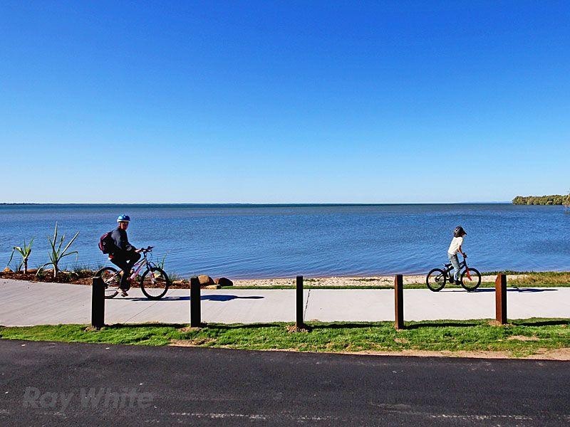 30 Sampson Street, Deception Bay QLD 4508