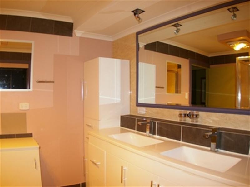 1 Bronzewing Crescent, Deception Bay QLD 4508