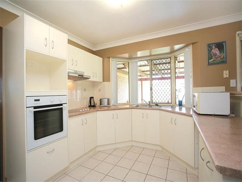 11 Shalom Court, Deception Bay QLD 4508