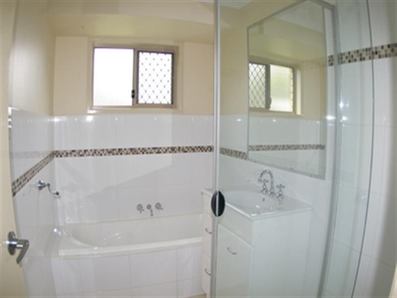 8 Vanda Place, Deception Bay QLD 4508