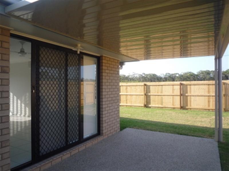 26 Broadleaf Place, Ningi QLD 4511