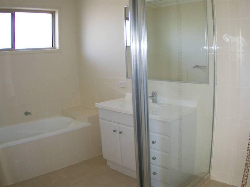 26 Bronzewing Crescent, Deception Bay QLD 4508