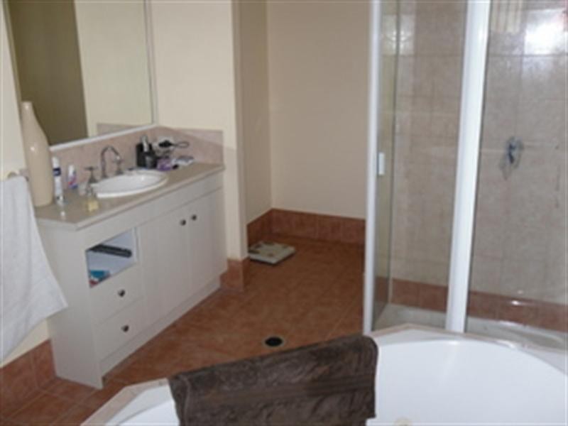 6 Townsville Crescent, Deception Bay QLD 4508