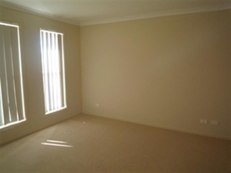 15 Pristine Place, Ningi QLD 4511