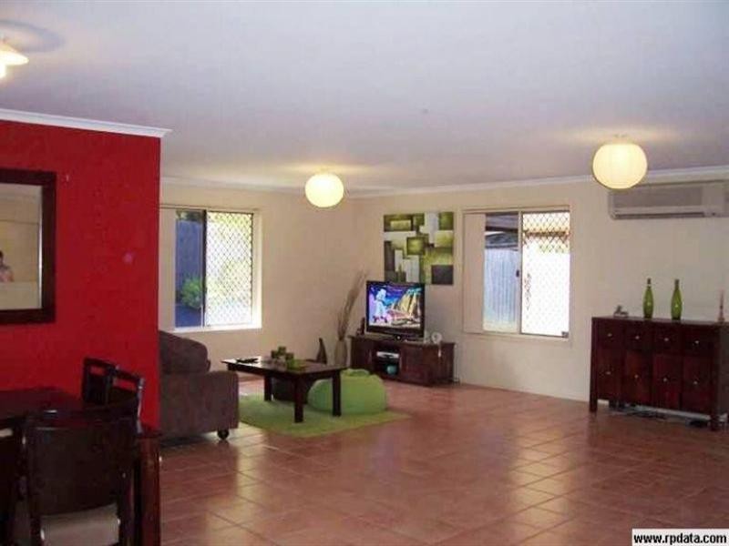 3 Nadine Place, Deception Bay QLD 4508