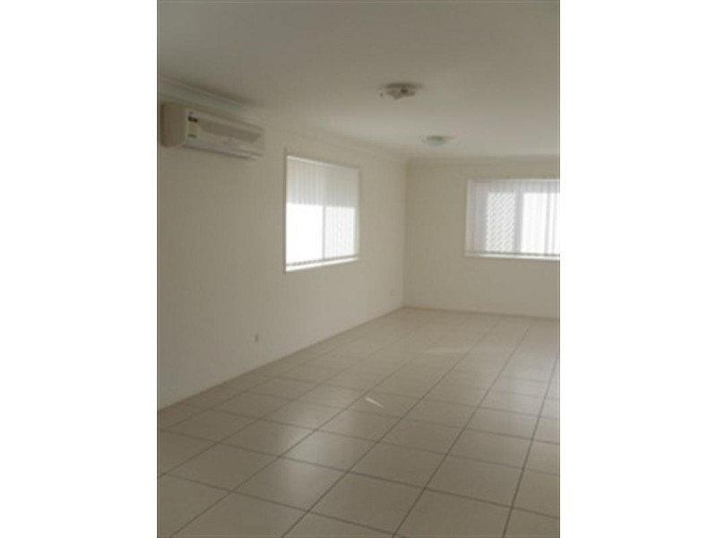 28 Leichardt Street, Rothwell QLD 4022