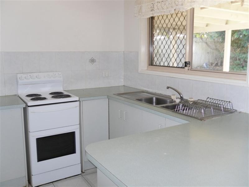 4 Barbara Court, Deception Bay QLD 4508