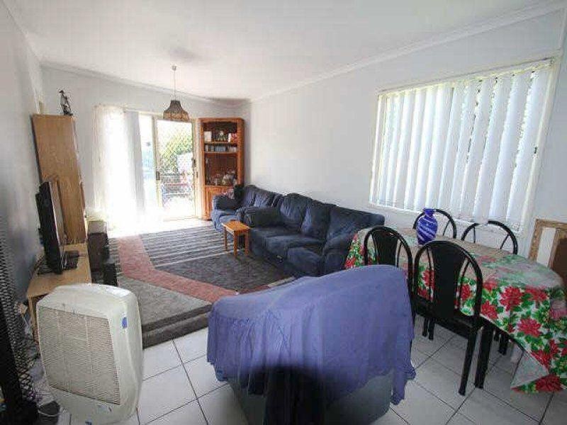 1 McGahey Street, Rothwell QLD 4022