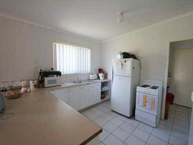 1 McGahey Street, Rothwell QLD 4022