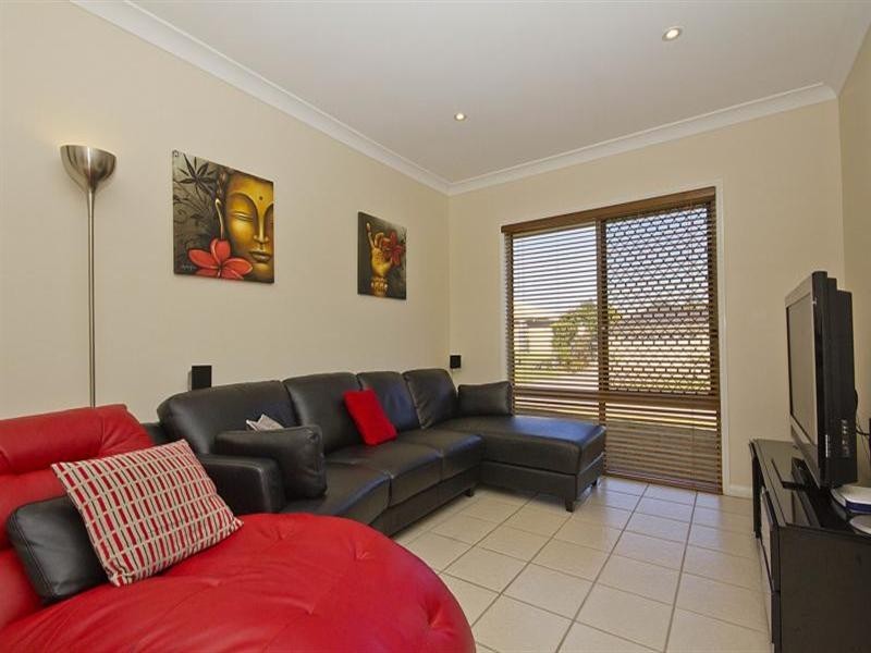 14 Yandina Place, Deception Bay QLD 4508