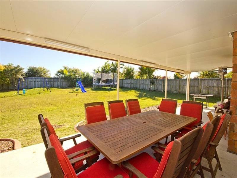 9 Nambour Court, Deception Bay QLD 4508