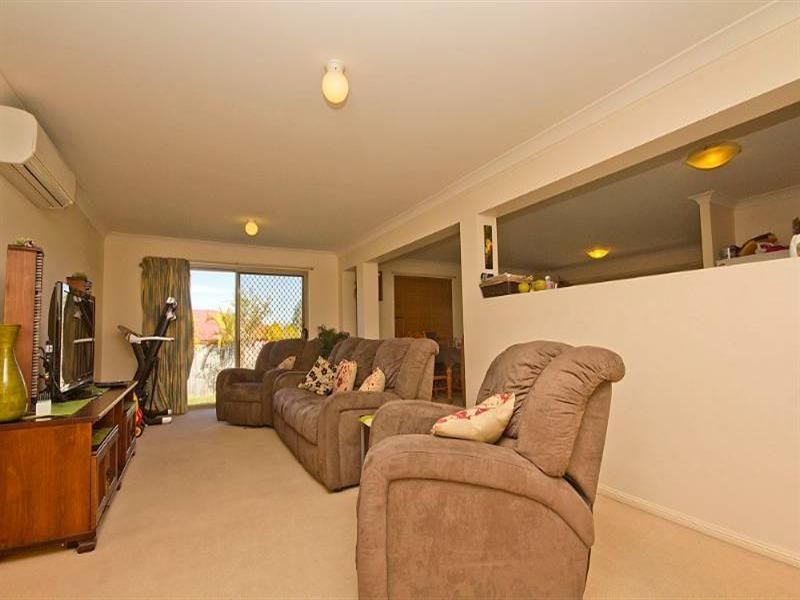 9 Nambour Court, Deception Bay QLD 4508