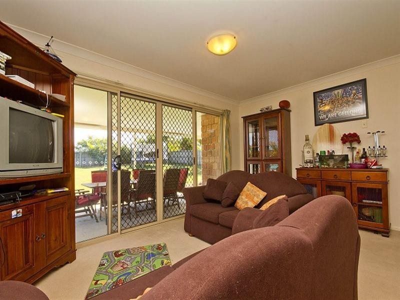 9 Nambour Court, Deception Bay QLD 4508