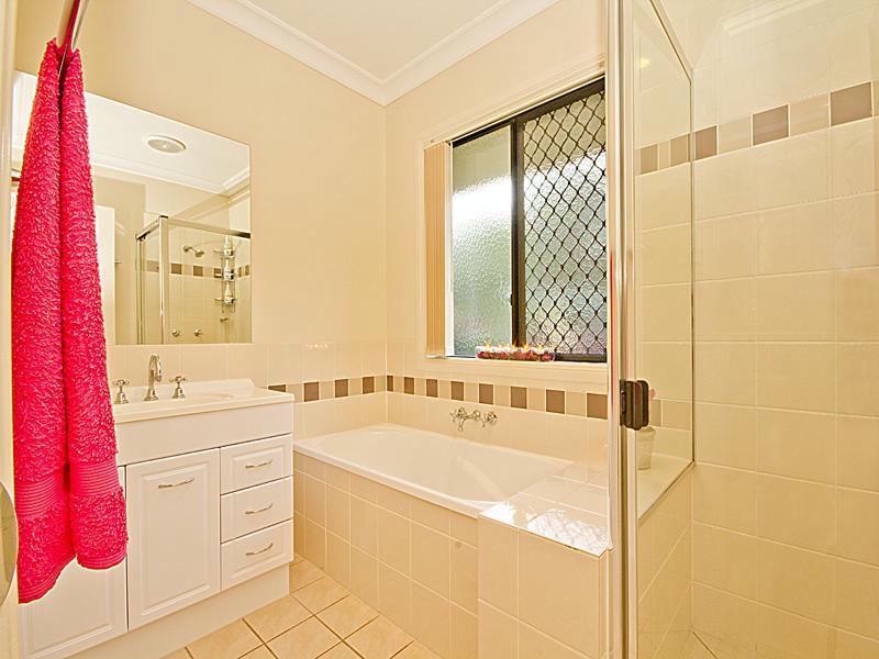 14 Anthony Court, Deception Bay QLD 4508