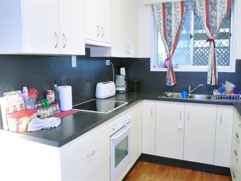 28 Government Street, Deception Bay QLD 4508