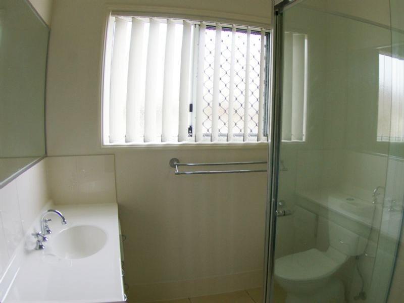 8 Canaipa Court, Rothwell QLD 4022