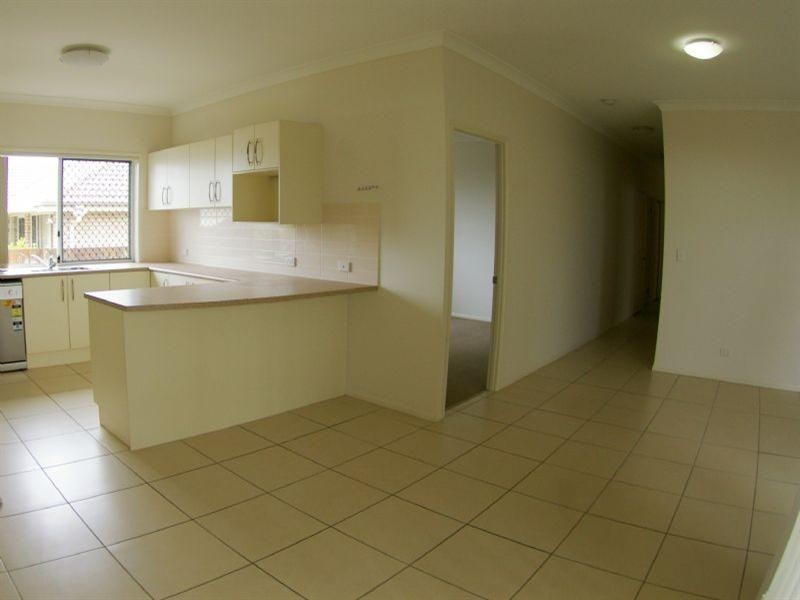 8 Canaipa Court, Rothwell QLD 4022