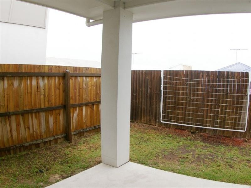 8 Canaipa Court, Rothwell QLD 4022