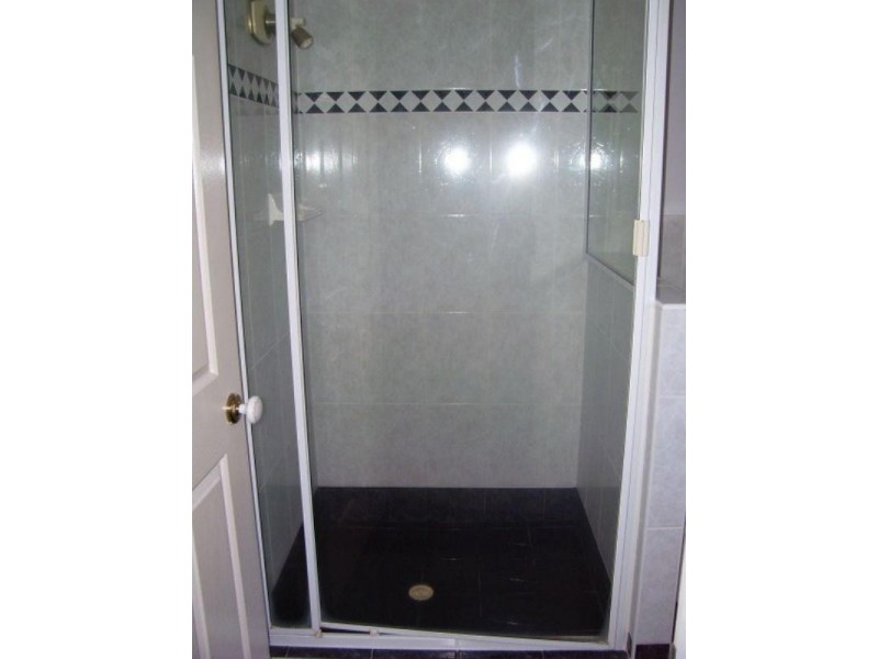 25 Thompson Street, Deception Bay QLD 4508