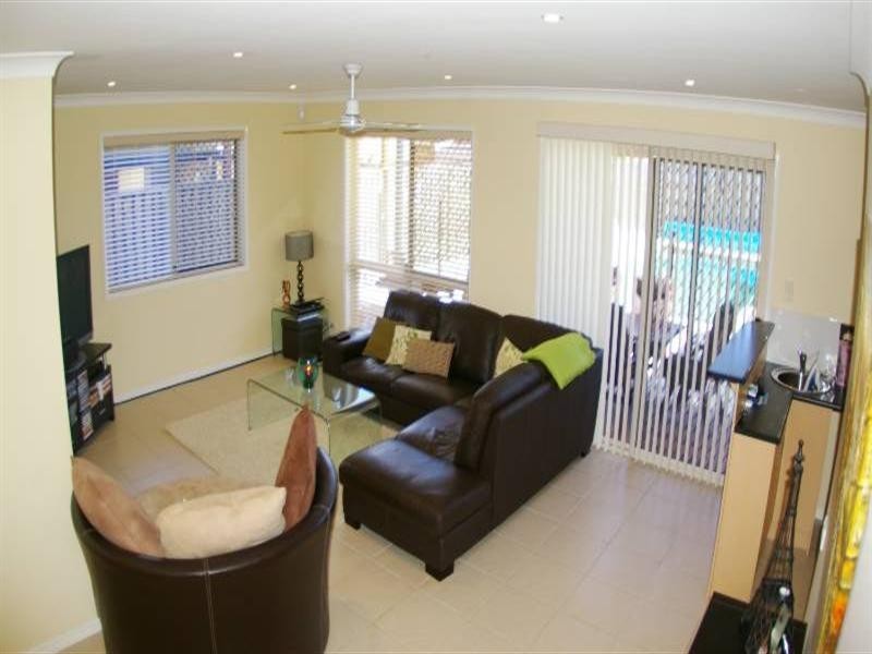 9 Gannet Circuit, North Lakes QLD 4509