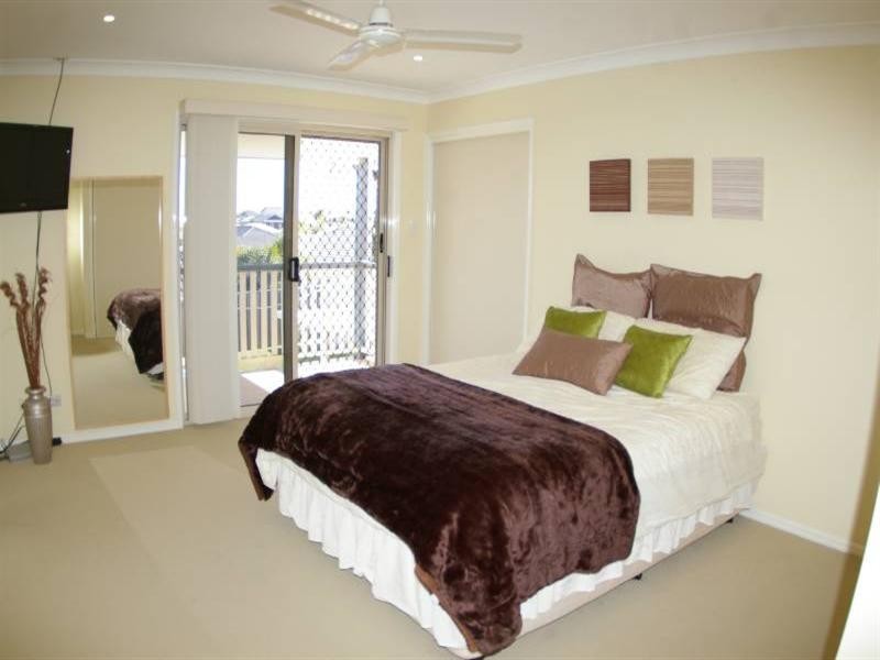 9 Gannet Circuit, North Lakes QLD 4509