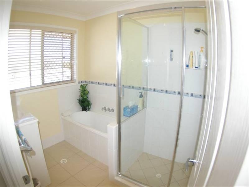 9 Gannet Circuit, North Lakes QLD 4509