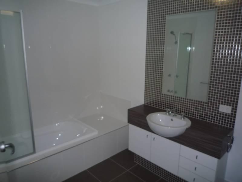 11/9 Pitt Road, Burpengary QLD 4505