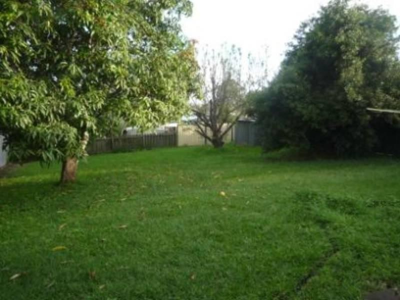 30 Frenchs Road, Petrie QLD 4502