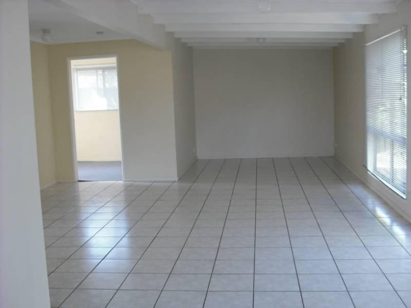 64 Leonie Street, Deception Bay QLD 4508