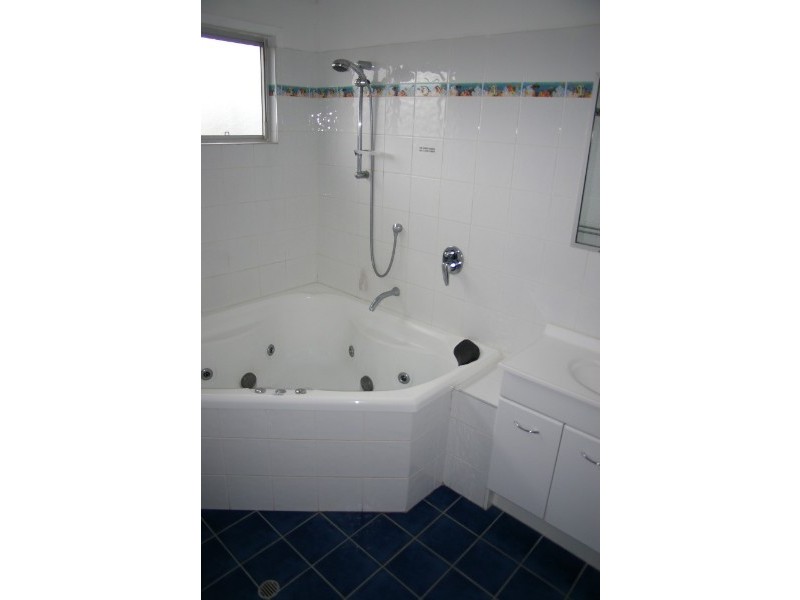 4 Kullaroo Court, Deception Bay QLD 4508