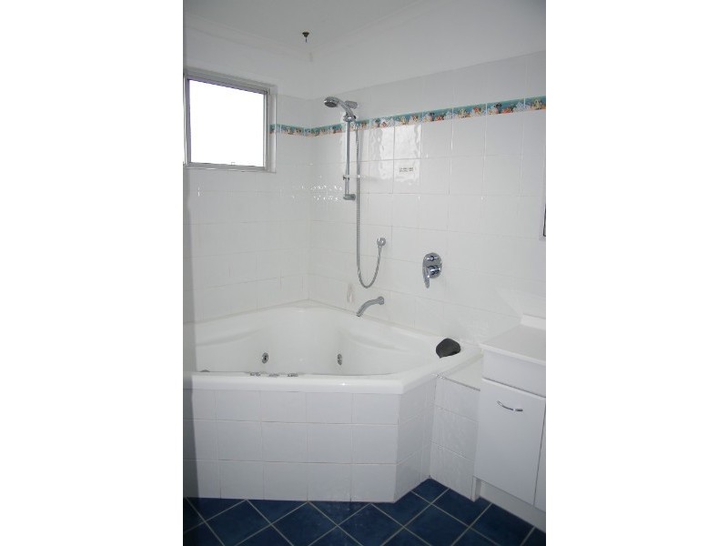 4 Kullaroo Court, Deception Bay QLD 4508