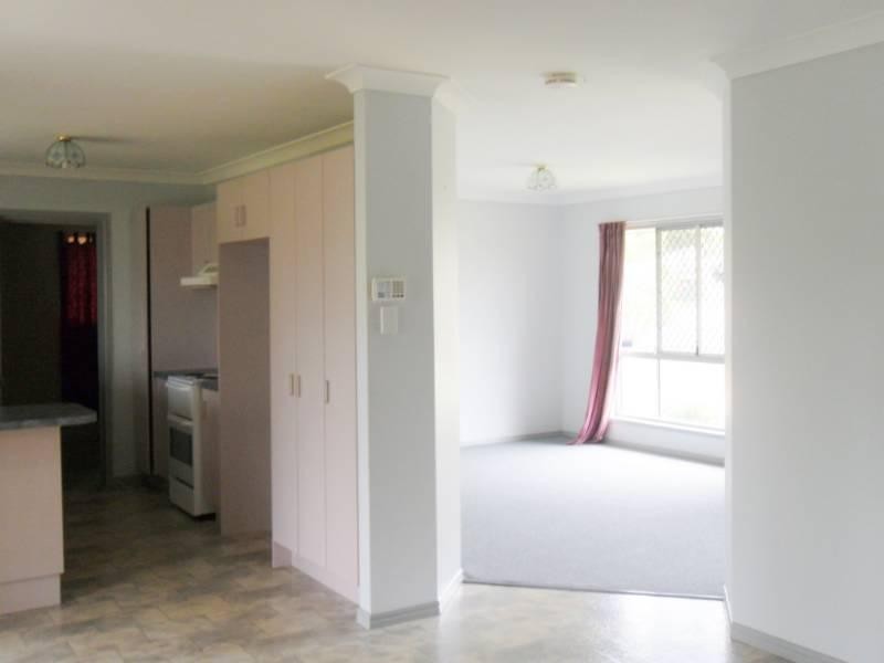 1 Janelle Court, Deception Bay QLD 4508