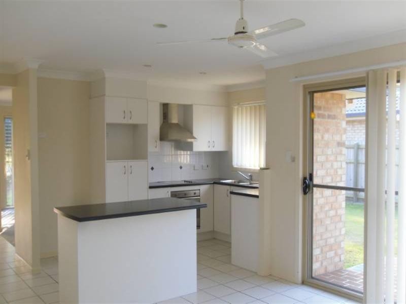 21 Coach Road, Morayfield QLD 4506