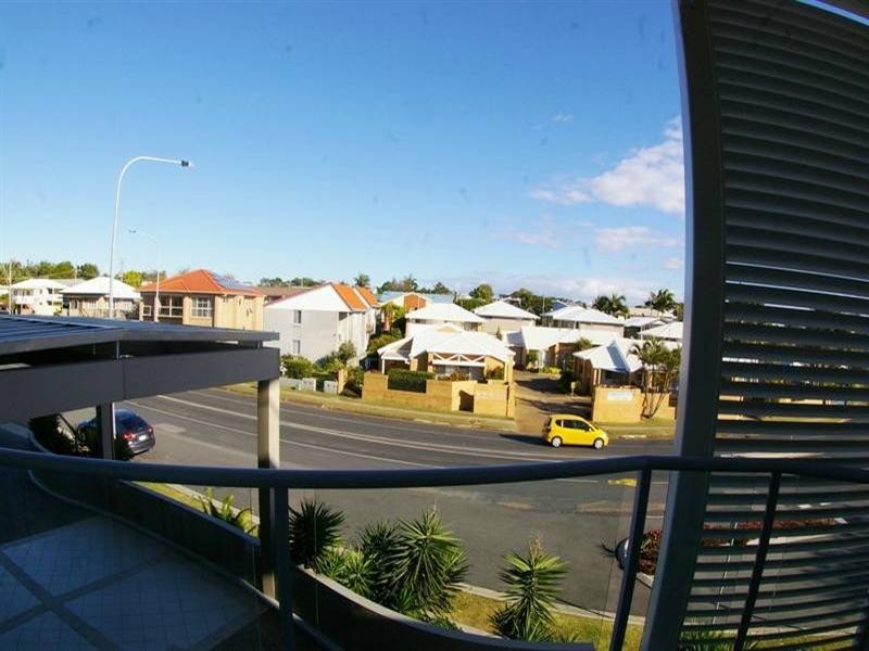 8/142-146 Prince Edward Parade, Scarborough QLD 4020