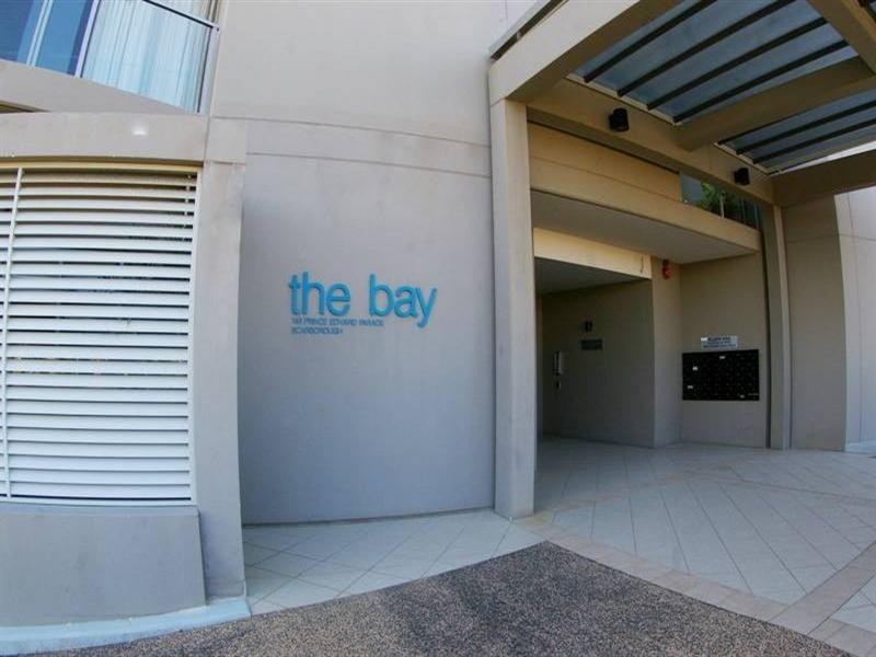 8/142-146 Prince Edward Parade, Scarborough QLD 4020