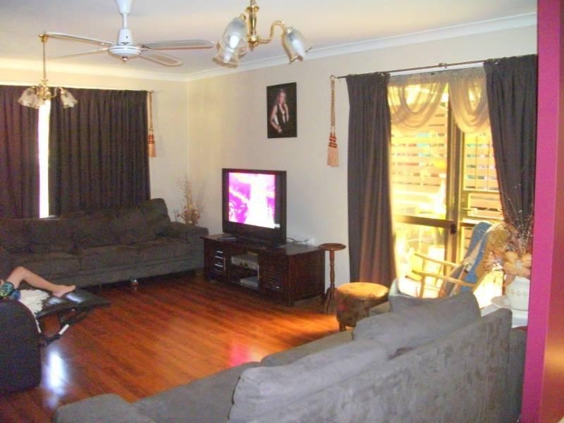 106 Cambridge Street, Rothwell QLD 4022