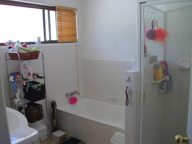 106 Cambridge Street, Rothwell QLD 4022