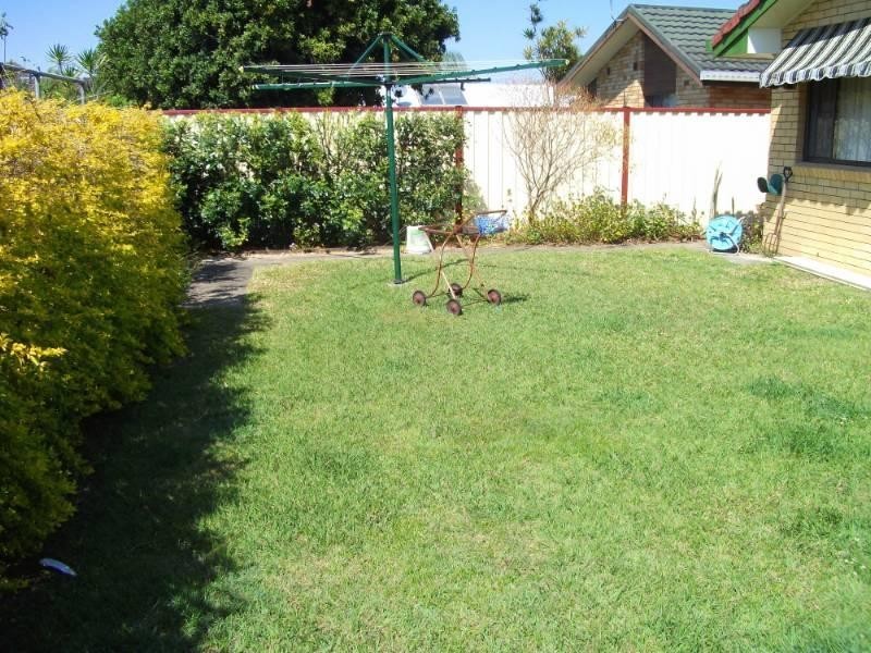 106 Cambridge Street, Rothwell QLD 4022
