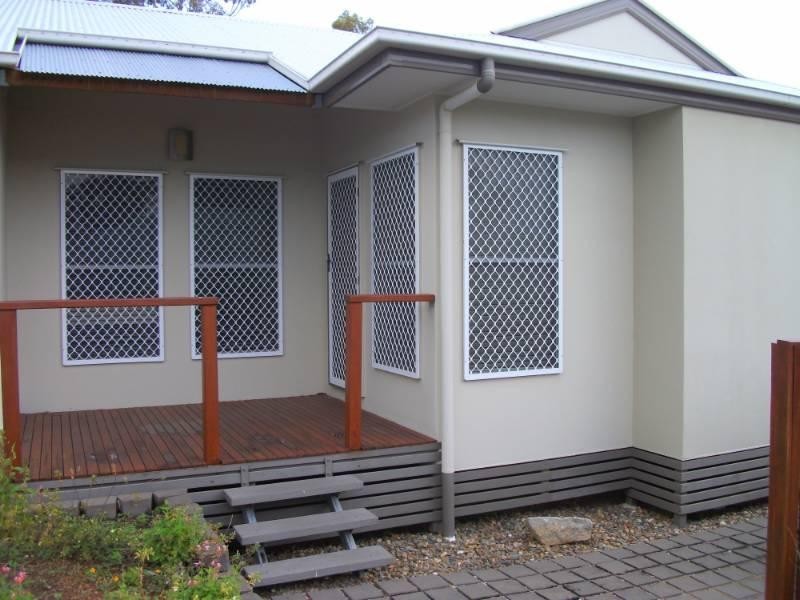 1/12 College Road, Clontarf QLD 4019