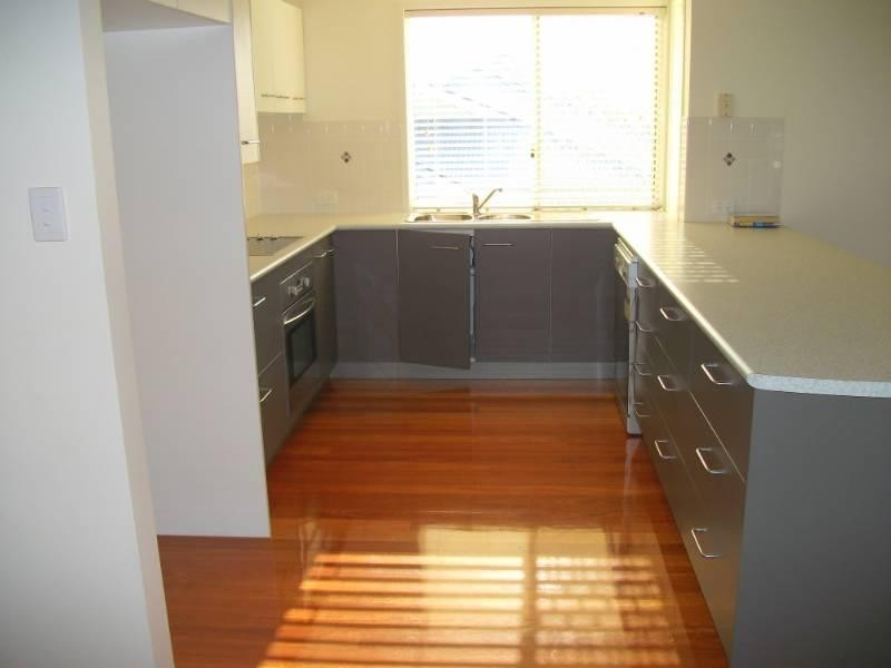 1/12 College Road, Clontarf QLD 4019