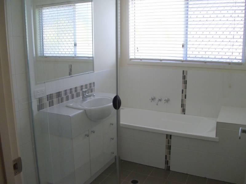 1/12 College Road, Clontarf QLD 4019