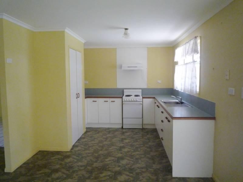 98 Bermuda Avenue, Deception Bay QLD 4508