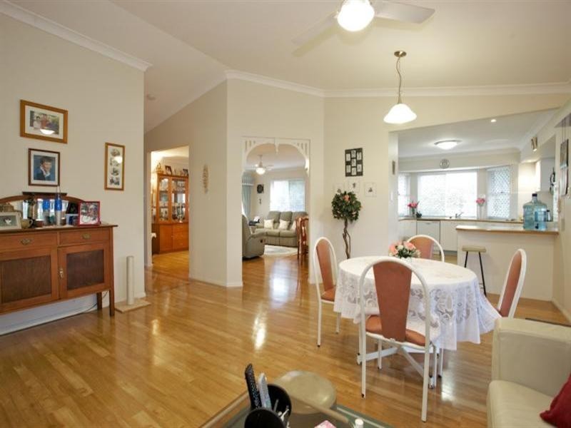 8 Townsville Crescent, Deception Bay QLD 4508