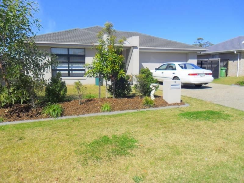 5 Rhiannon Court, Bellmere QLD 4510