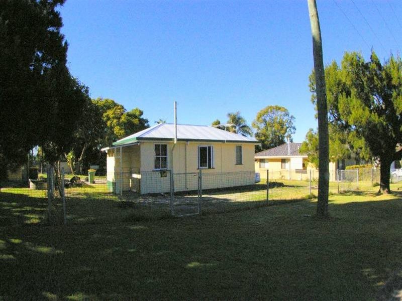 4 Upper Union Street, Deception Bay QLD 4508